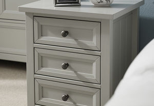 Julian Bowen Maine 3 Drawer Bedside Table/Nightstand/Bedside Cabinet Chest (6563289858222)