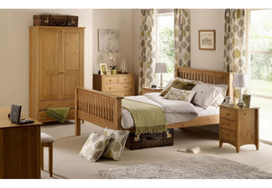 Julian Bowen Kendal Pine 3Drw Bedside Table/Nightstand/Bedside Cabinet Chest (5805936279718)